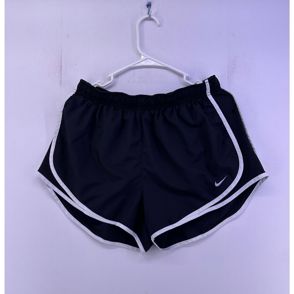 Nike women’s Sport Shorts Black and White Size no tag M/L